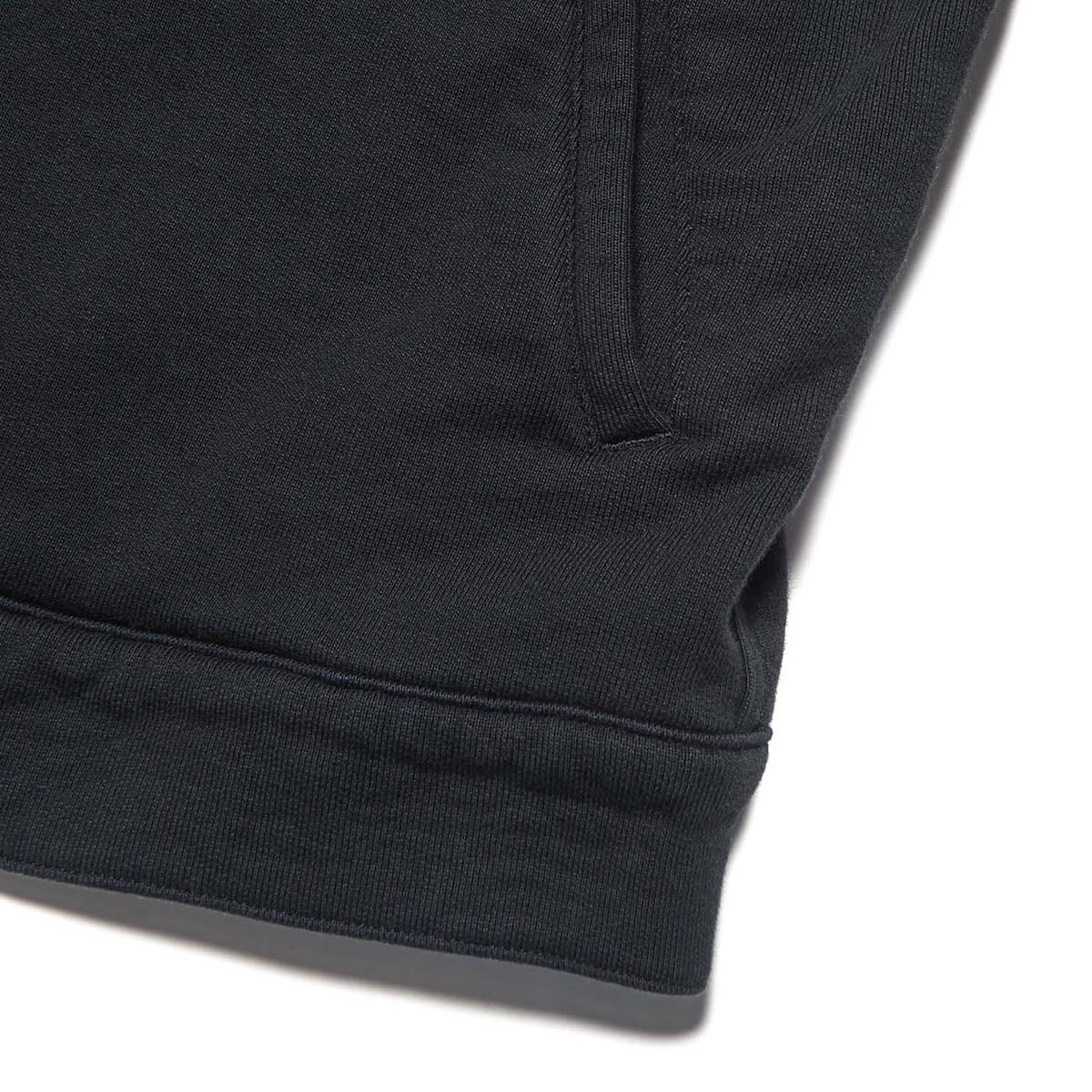 uniform experiment / SWEAT TRUCKER JACKET (Black) 裾